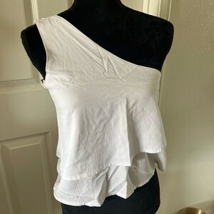 One should ruffle top